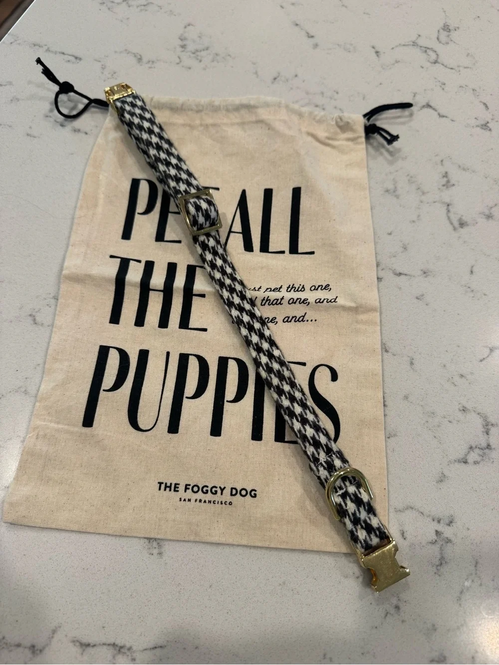 The Foggy Dog Black & White Houndstooth Dog Collar Gold Hardware - NWOT | small